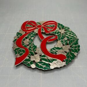Vintage Wm A Rogers Christmas Wreath Trivet Wall Decor Silver Plated Enamel